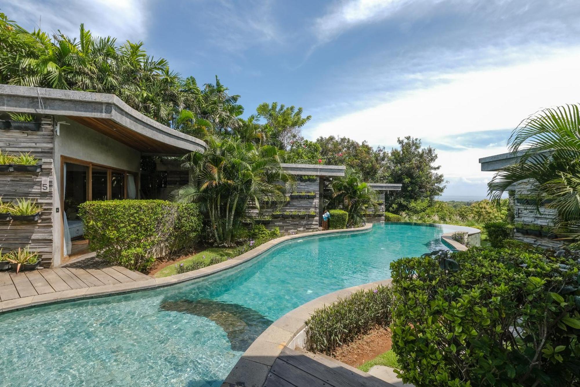 The Elementum Hotel Uluwatu  Exterior photo